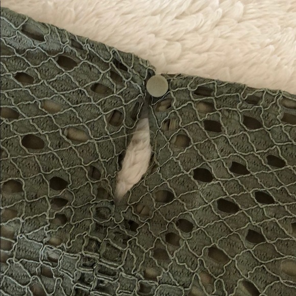 J Crew Short-Sleeve Blouse - Picture 4 of 4